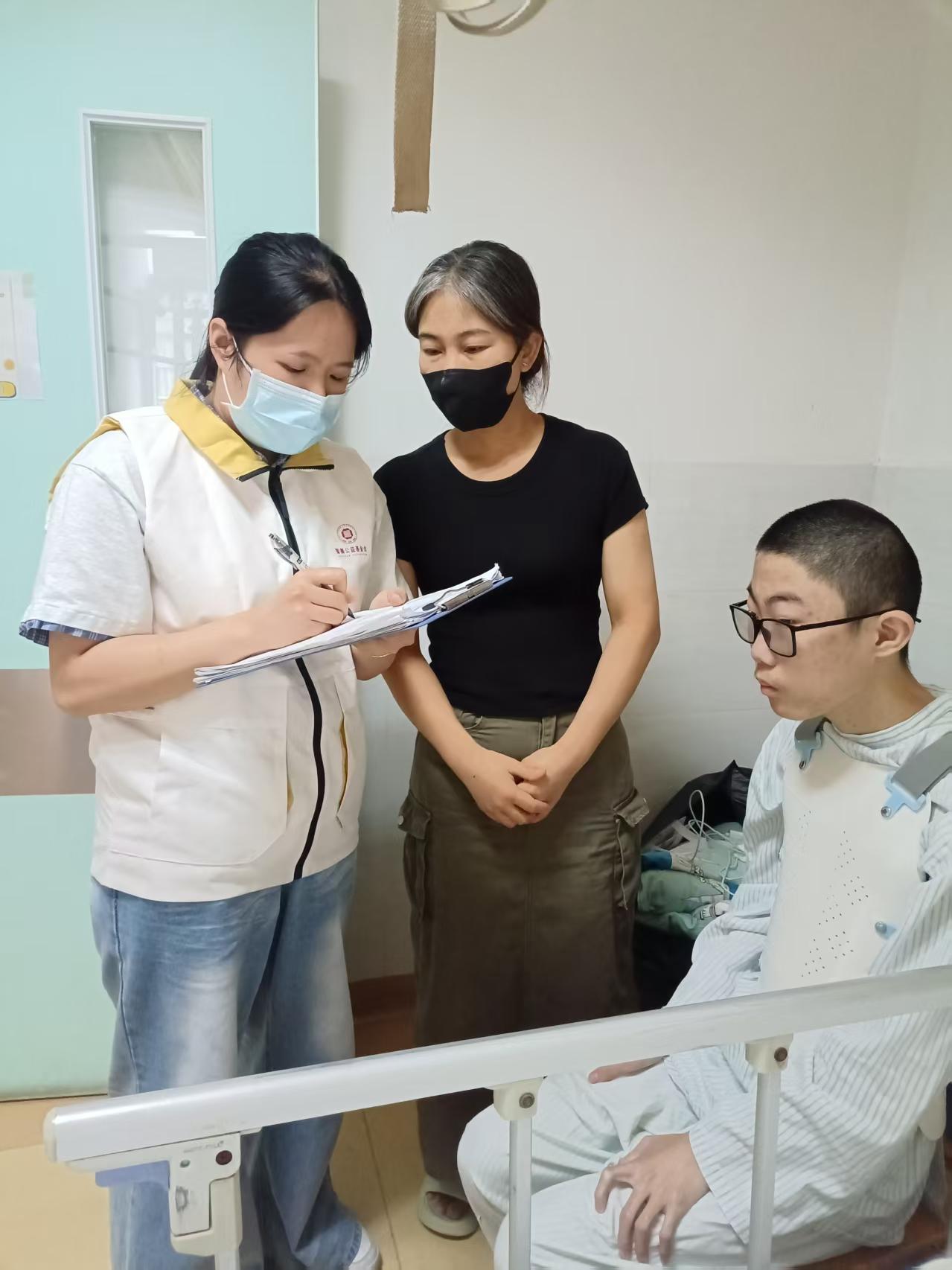 调研工作照