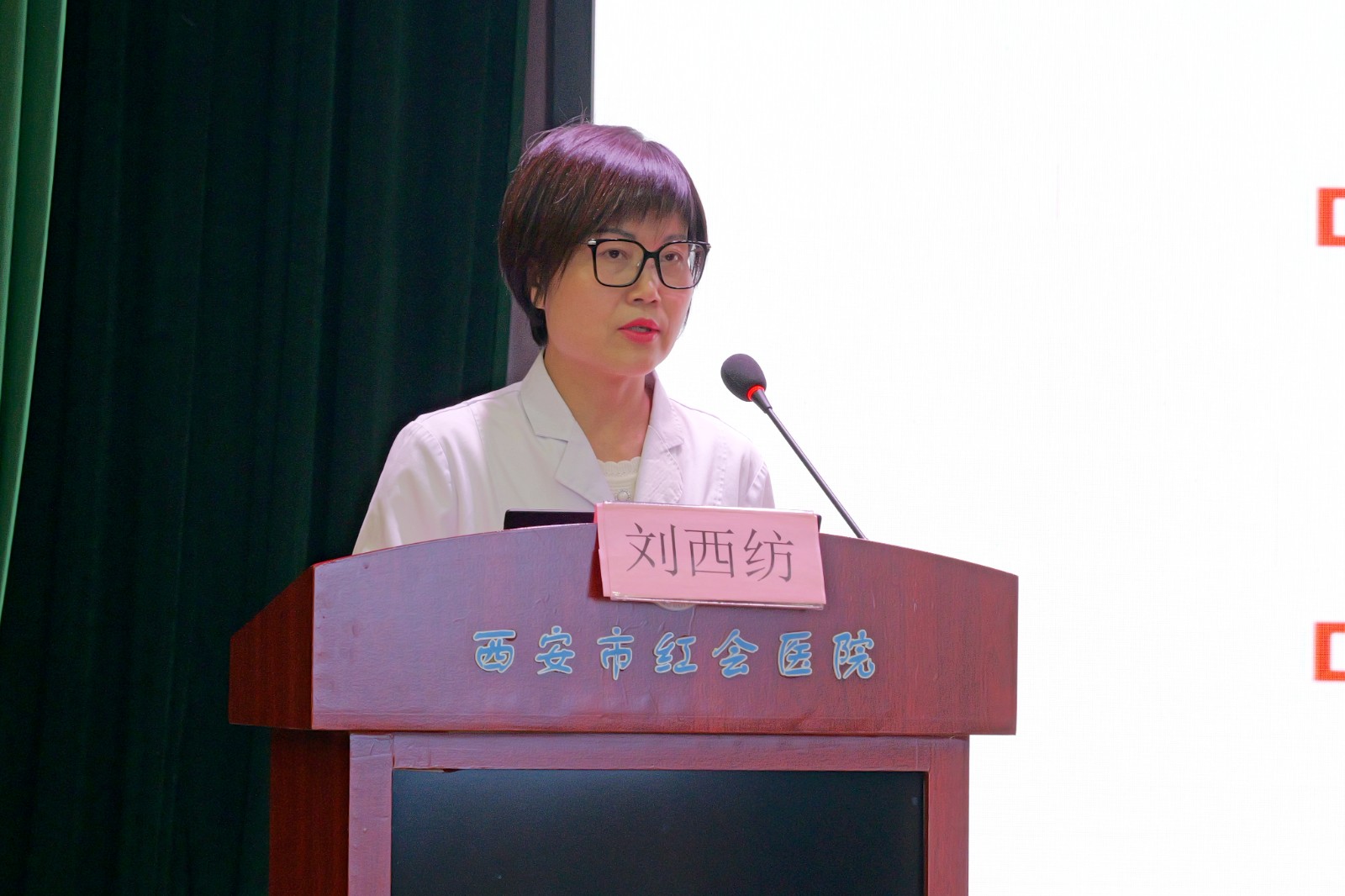 1770353787787593.jpg 6刘P1027285_副本.jpg